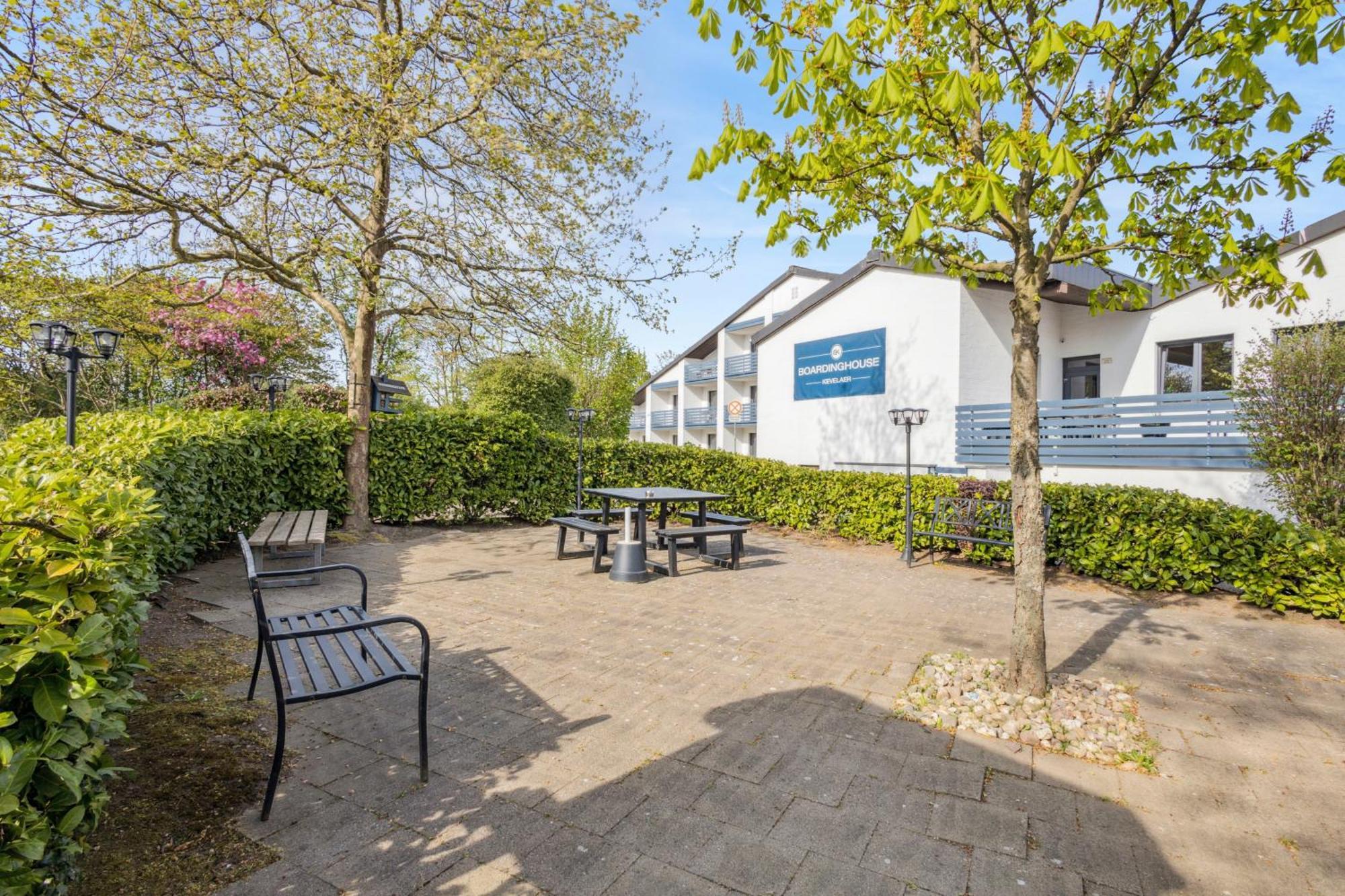 Sali Homes - Ferienwohnung In Kevelaer - Basic Экстерьер фото