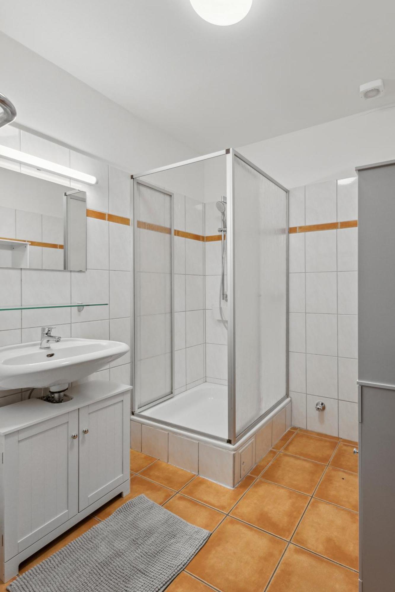 Sali Homes - Ferienwohnung In Kevelaer - Basic Экстерьер фото